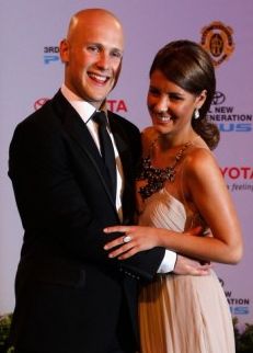 BROWNLOW MEDALLIST GARY ABLETT WITH GIRLFRIEND LAUREN PHILLIPS BEFORE THE COUNT